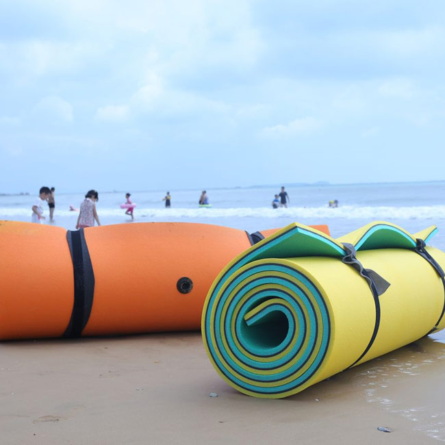 Floating Water Foam Pad 